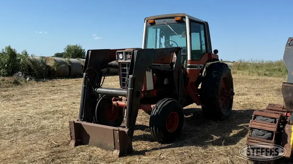 1979 International 1486 2WD Tractor