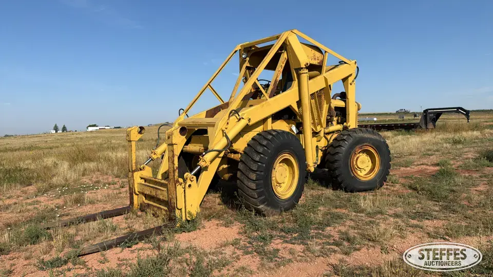 Pettibone 204D Rough Terrain Forklift