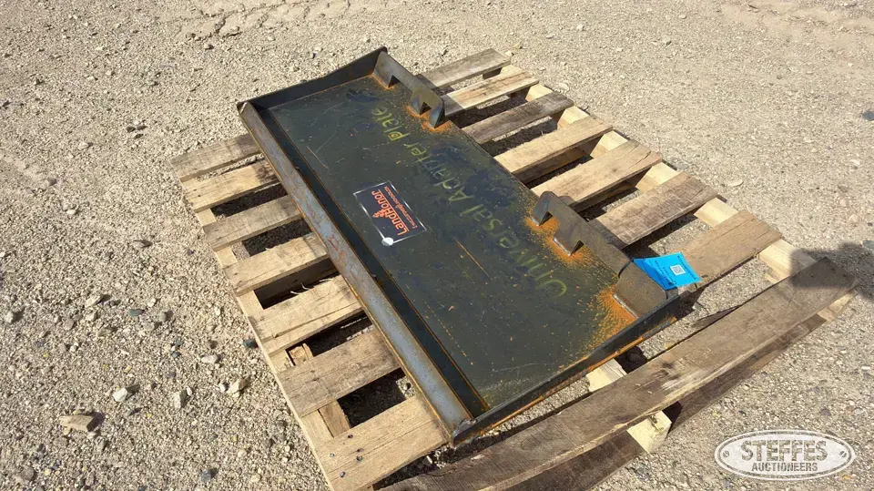 Land Honor universal skid steer adapter plate Skid Steer Attachments-Other