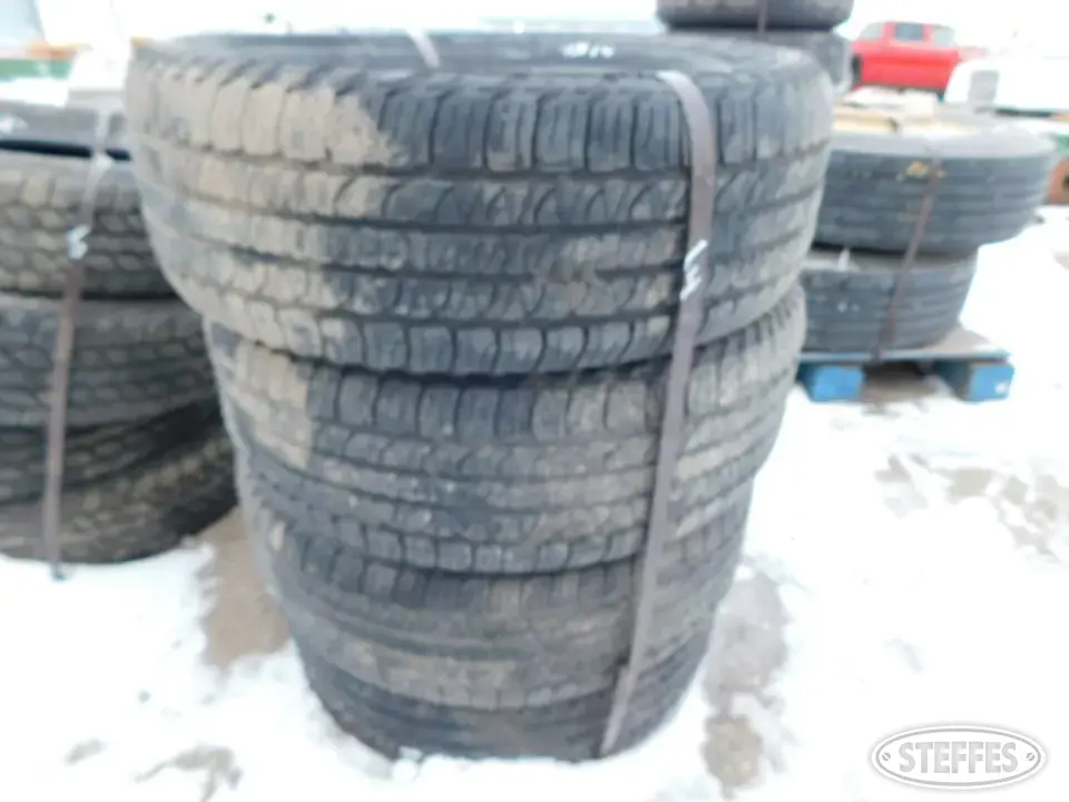 Goodyear Fortera Truck Tire