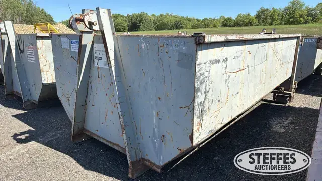 10 yd. roll-off dumpster