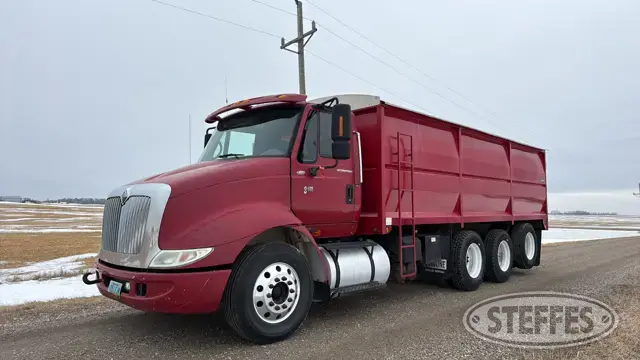 2005 International 8600