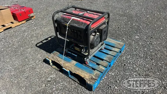 Predator 8750