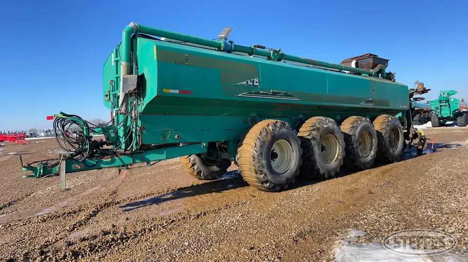 2007 Houle Manure Storage and Transportation Equipment