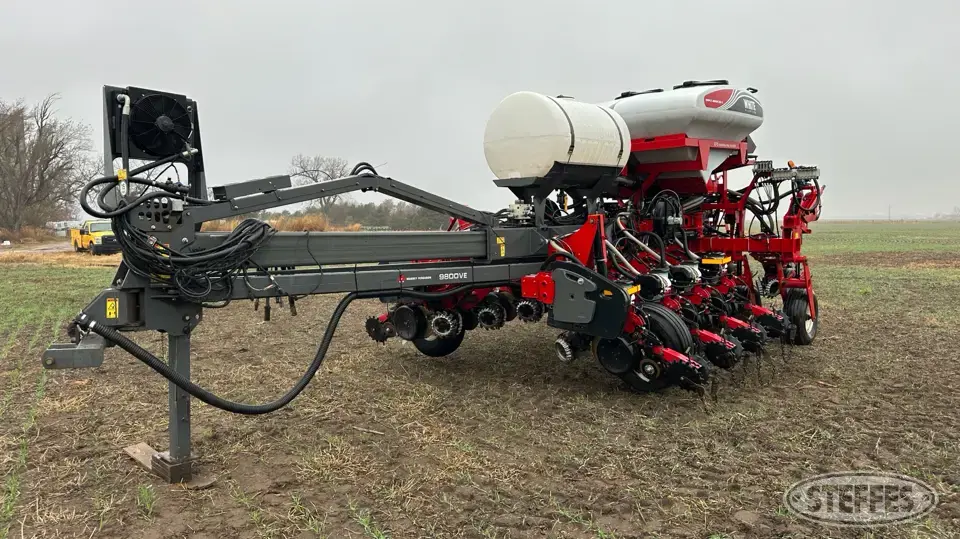 2019 White 9800VE 12 or More Row Planter