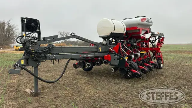 2019 White 9800VE