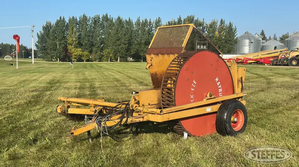 Haybuster L-106 Rock-Eze Rock Picker