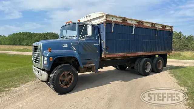 1978 Ford 800