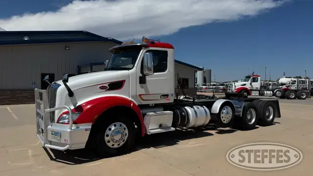 2020 Peterbilt 579