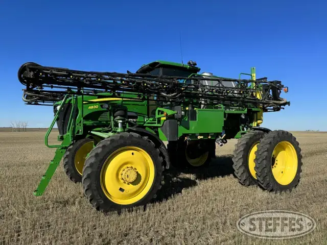 2009 John Deere 4830