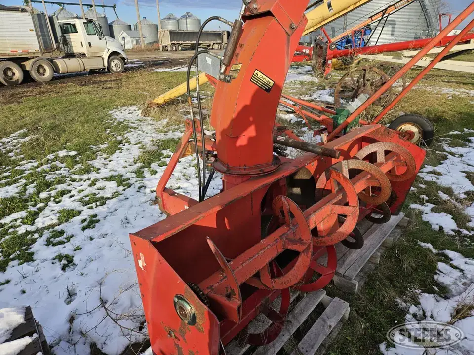 International 80 3 Pt. Snowblower