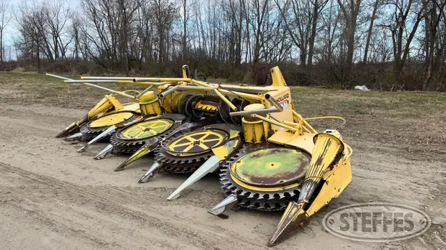 2002 New Holland RI600