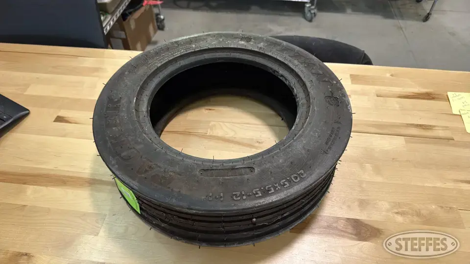 Titan 20.5x5.5-12 packer tire Construction Equipment Tire