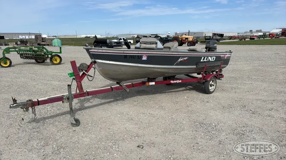 1993 Lund 14 Rebel Boat