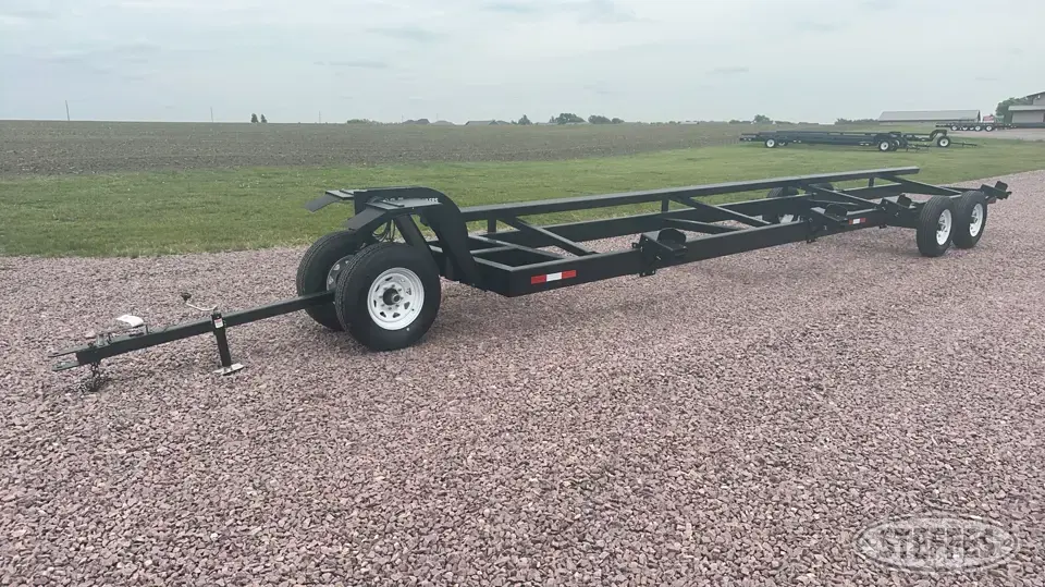 2024 T&T 32F Header Trailer