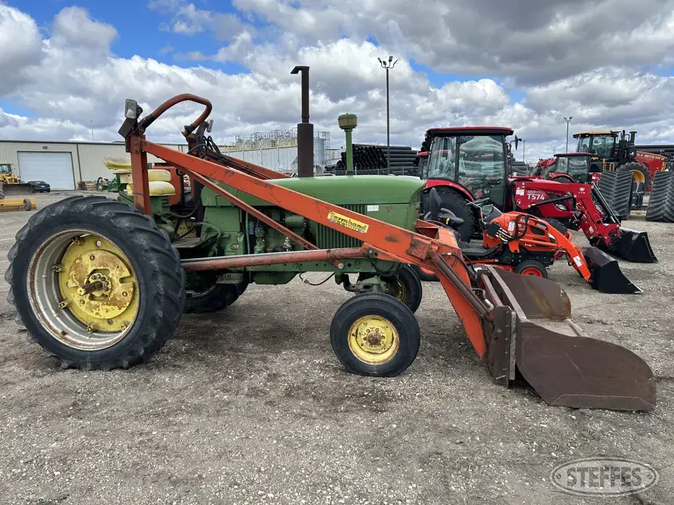 1961 John Deere 3010 2WD Tractor