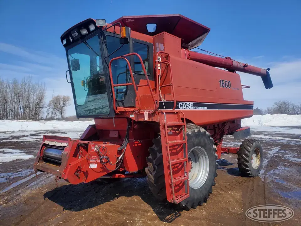 1980 Case IH 1680 Combine