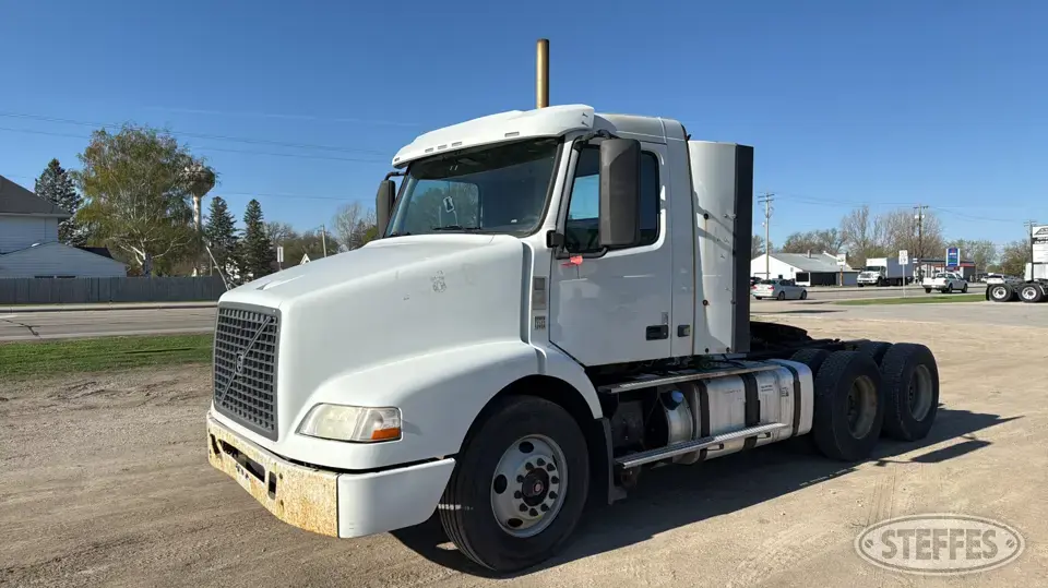 2012 Volvo VN Conventional Truck without Sleeper