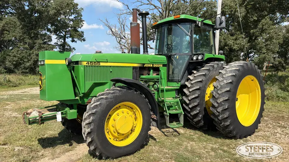 1990 John Deere 4555 MFWD Tractor