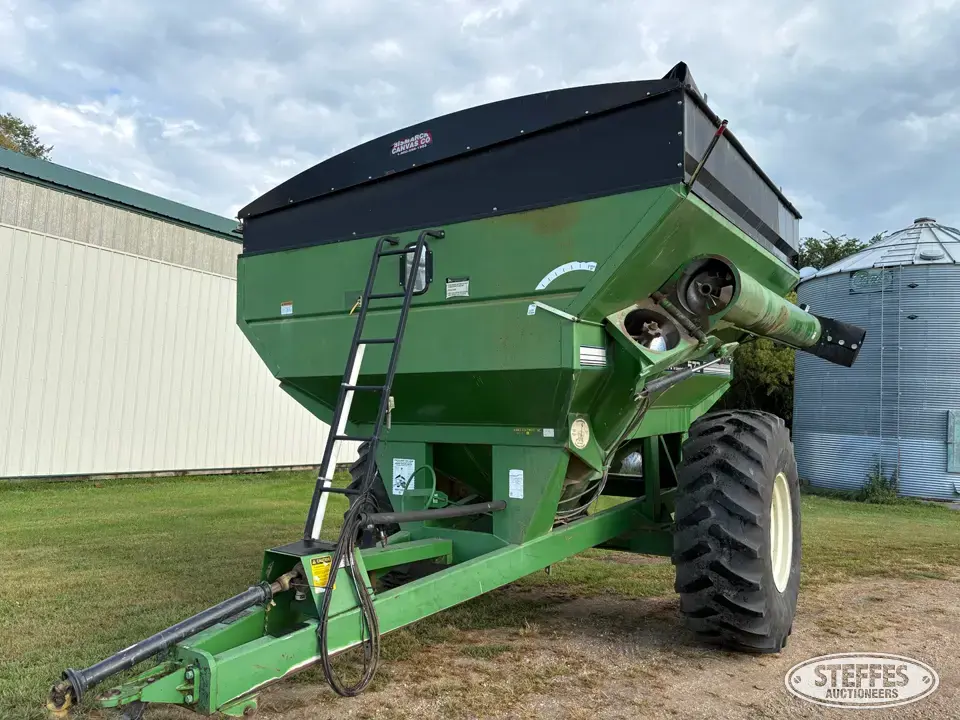 Brent 572 Grain Cart
