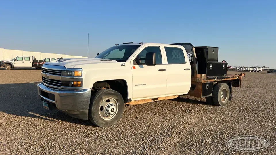 2017 Chevrolet Silverado 3500HD 1 Ton Pickup
