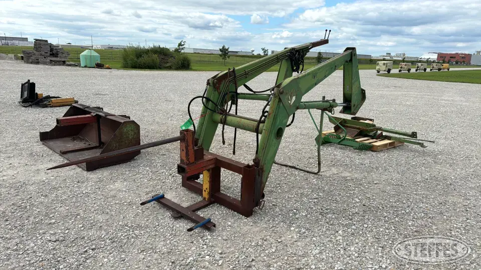 John Deere 148 Tractor Loaders and Attachment