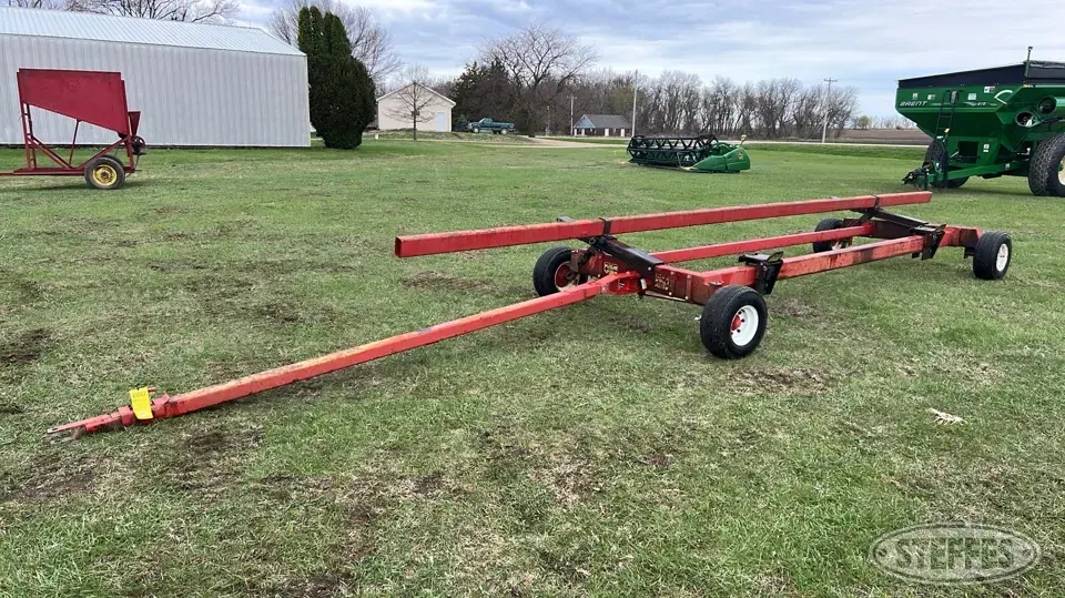 Unverferth HT25 Header Trailer