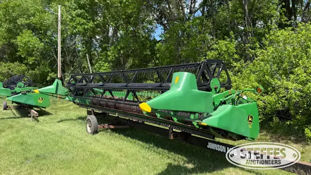 1998 John Deere 925