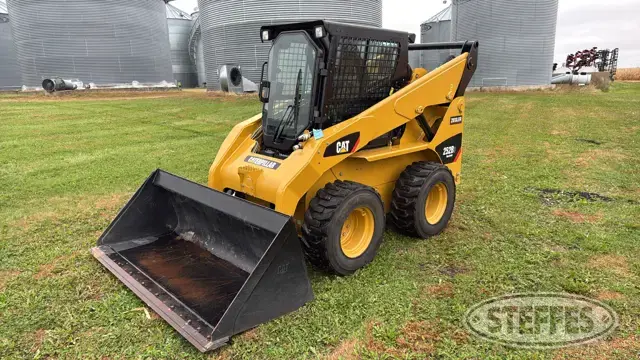 2012 CAT 252B3