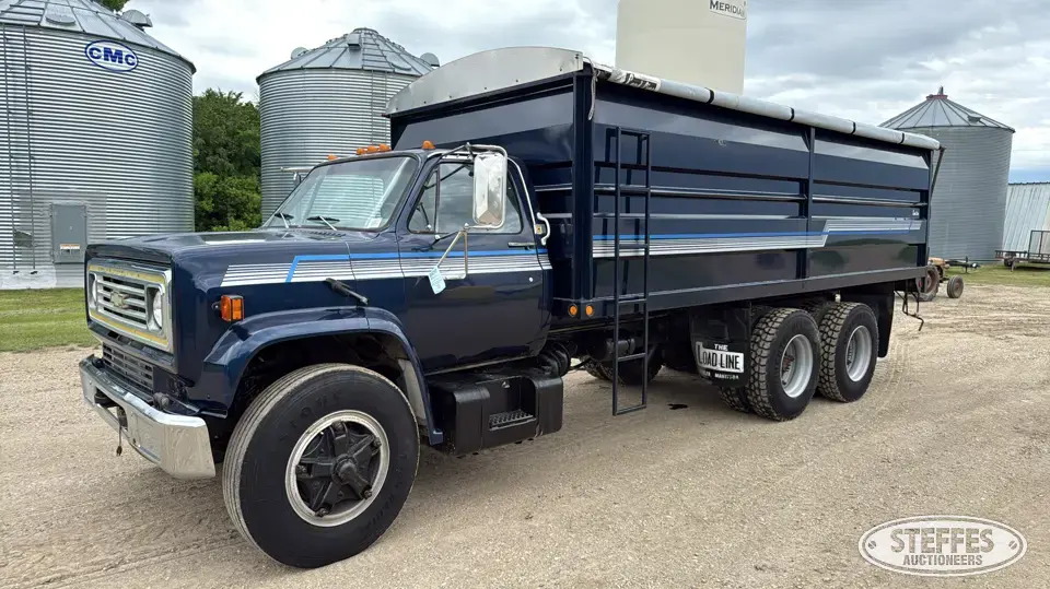 1983 Chevrolet C70 Scottsdale Grain Truck