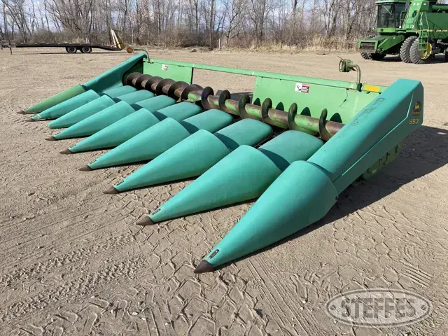 1994 John Deere 893