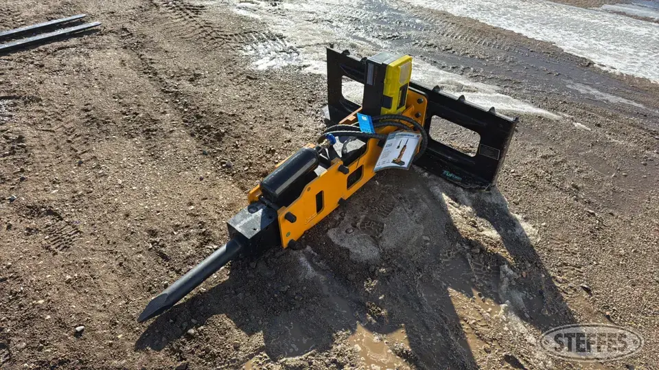 2025 Future FT-P680 Skid Steer Breakers-Drop Hammers-Jack Hammers-Grinder