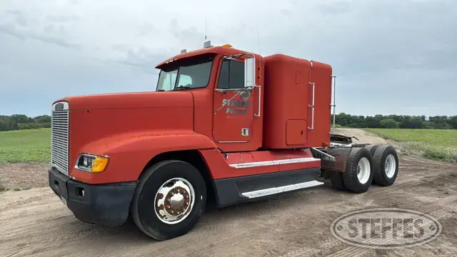 1990 Freightliner FLD120