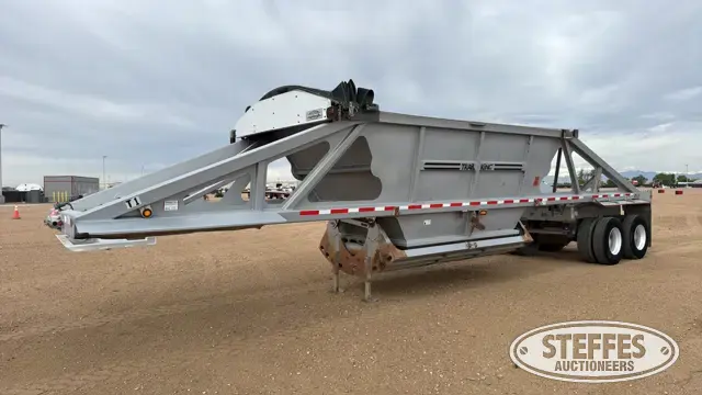 2014 Trail King TKBD22-402