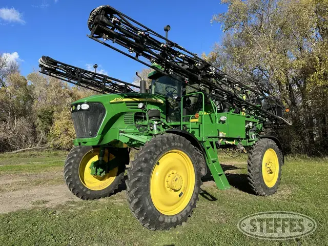 2006 John Deere 4720