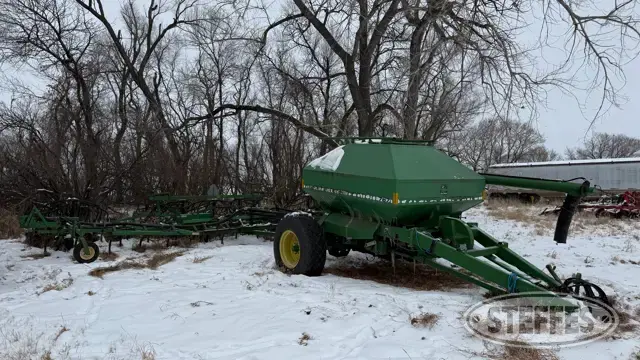 John Deere 787