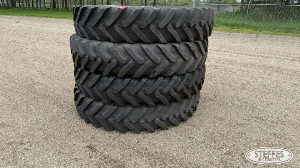(4) Michelin VF420/95R50 sprayer tires Tractor-Implement Tire