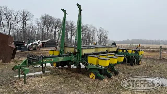 John Deere 7200 Conservation