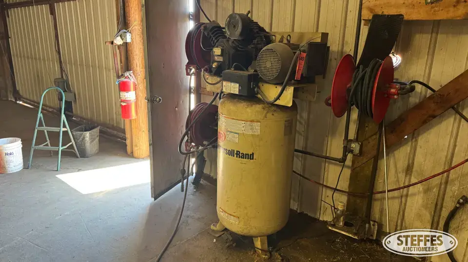 2001 Ingersoll-Rand 2475 Air Compressor