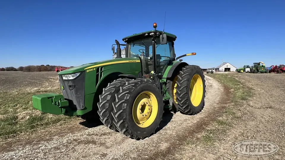 2020 John Deere 8320R MFWD Tractor