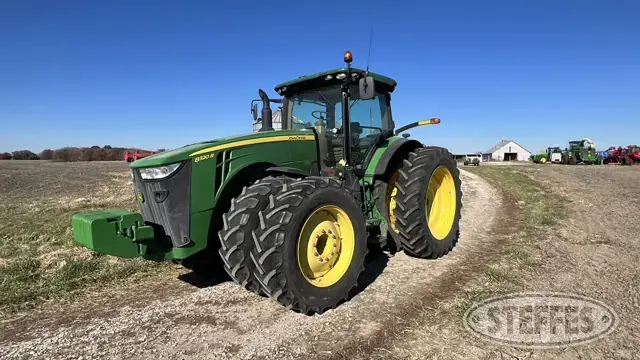 2020 John Deere 8320R