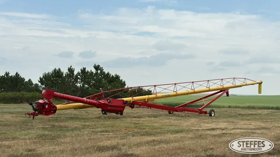 2020 AGI Westfield MKX13-114 Swing Hopper Auger