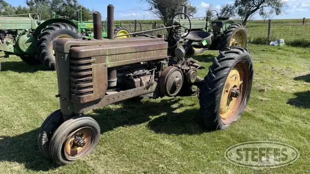 1940 John Deere B