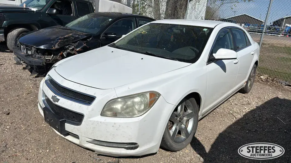 2010 Chevrolet Malibu LT Car