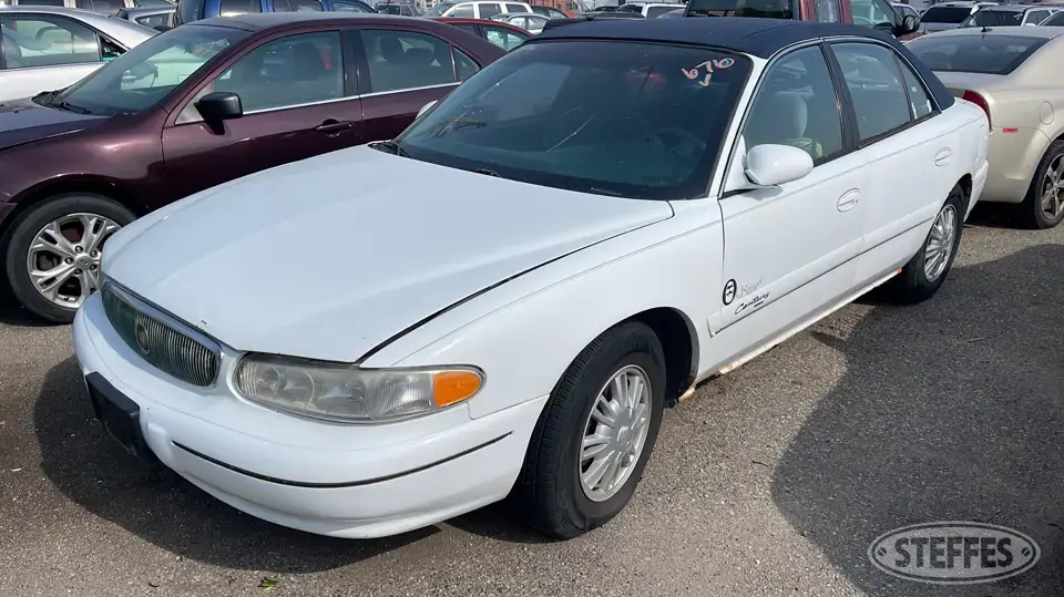 2000 Buick Century Custom Car