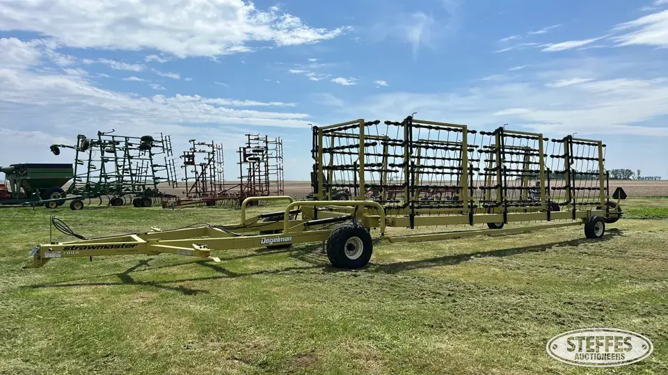 Degelman Strawmaster 7000 Harrow