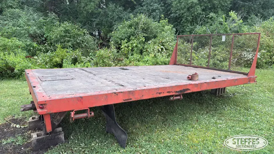 Flatbed Truck-Trailer Part