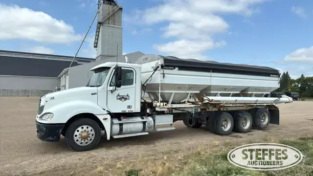 2005 Freightliner Columbia