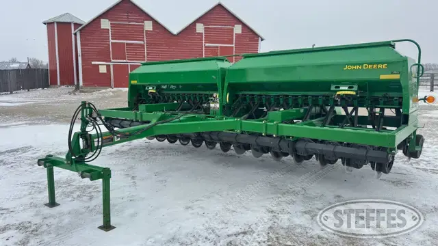 2008 John Deere 1590