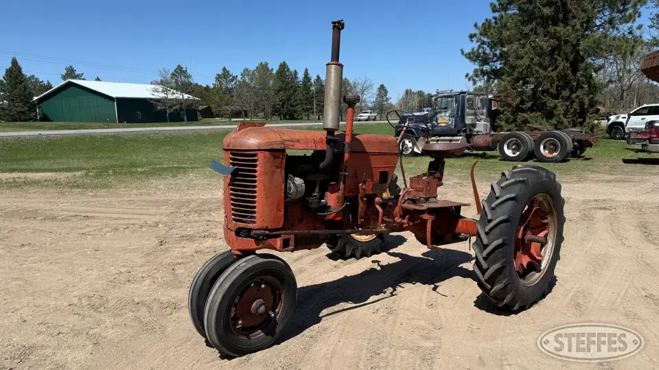 1946 Case VAC Collectible Show Tractors-Stationary Engine